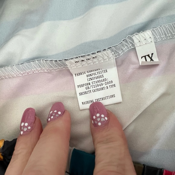 *Wide Leg Striped Pants|Size XL - Picture 4 of 6